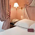 Le Belgrand Champs Elysees, Tapestry By Hilton 4*