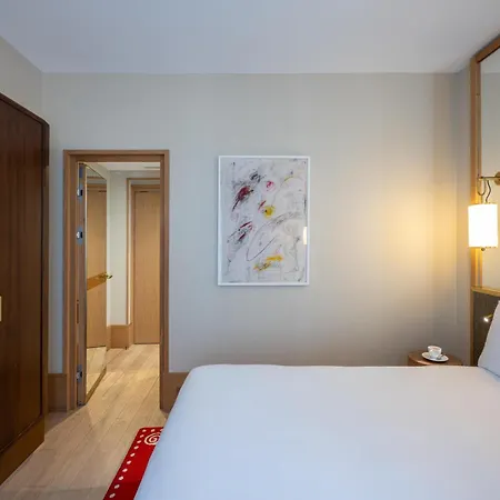 Le Belgrand Champs Elysees, Tapestry By Hilton 酒店