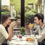 Le Belgrand Champs Elysees, Tapestry By Hilton 4* Παρίσι