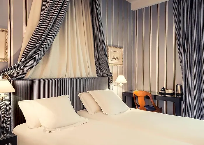 Hotel Le Belgrand Champs Elysees, Tapestry By Hilton Parijs