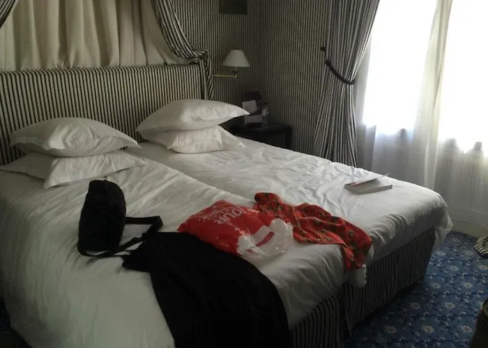 Le Belgrand Champs Elysees, Tapestry By Hilton Hotel Parijs