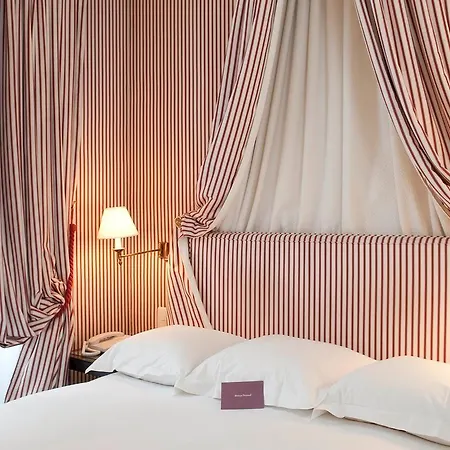Hotel Le Belgrand Champs Elysees, Tapestry By Hilton Paris