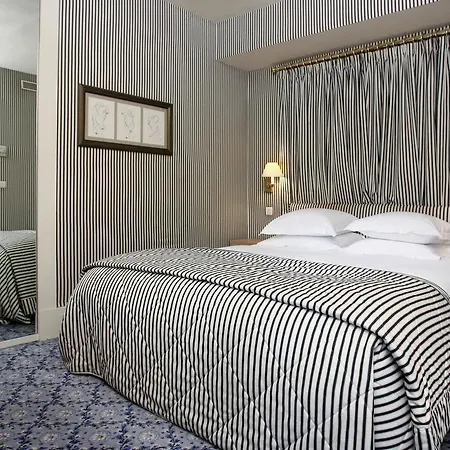 Hotel Le Belgrand Champs Elysees, Tapestry By Hilton