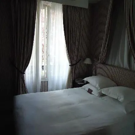 Le Belgrand Champs Elysees, Tapestry By Hilton 4*