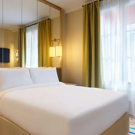 Hotel Le Belgrand Champs Elysees, Tapestry By Hilton