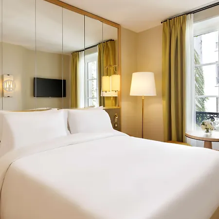 Le Belgrand Champs Elysees, Tapestry By Hilton Hotel Paris
