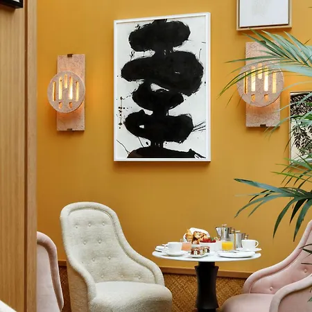 Le Belgrand Champs Elysees, Tapestry By Hilton 4*