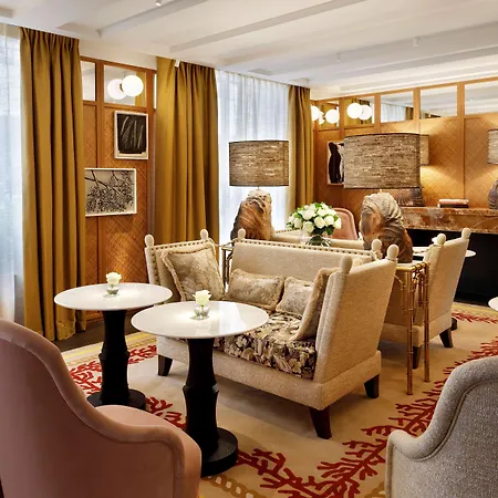 Le Belgrand Champs Elysees, Tapestry By Hilton Париж
