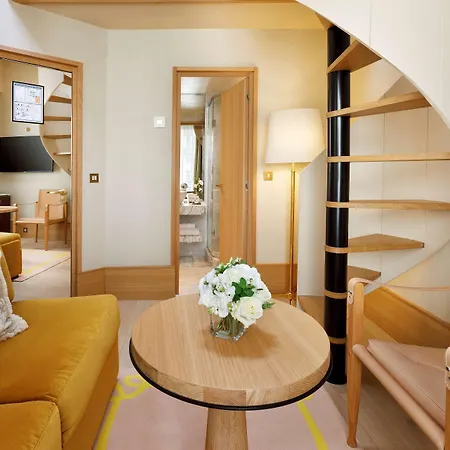 Le Belgrand Champs Elysees, Tapestry By Hilton Отель 4*