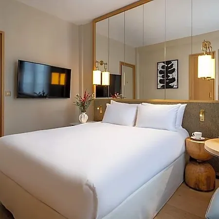 Le Belgrand Champs Elysees, Tapestry By Hilton Hotel