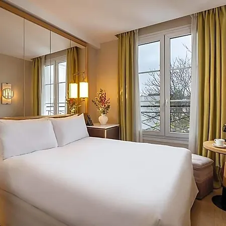 Le Belgrand Champs Elysees, Tapestry By Hilton 4*