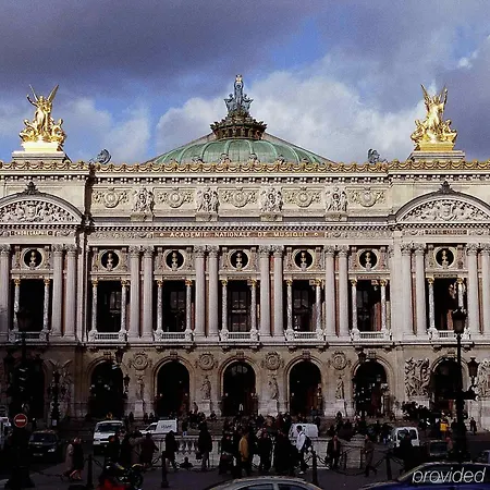 Le Belgrand Champs Elysees, Tapestry By Hilton Parigi