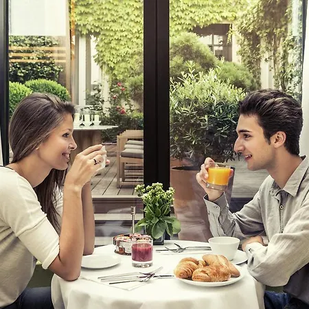Le Belgrand Champs Elysees, Tapestry By Hilton 4* Parijs