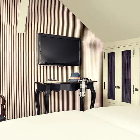 Le Belgrand Champs Elysees, Tapestry By Hilton Hotel 4*