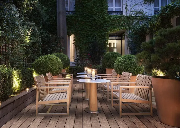 Le Belgrand Champs Elysees, Tapestry By Hilton Hotel 4*