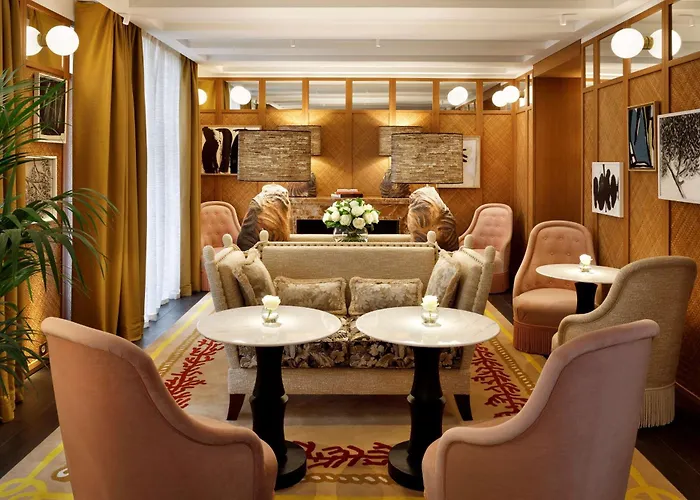 Hotel Le Belgrand Champs Elysees, Tapestry By Hilton