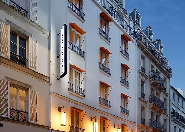 Hotel Le Belgrand Champs Elysees, Tapestry By Hilton