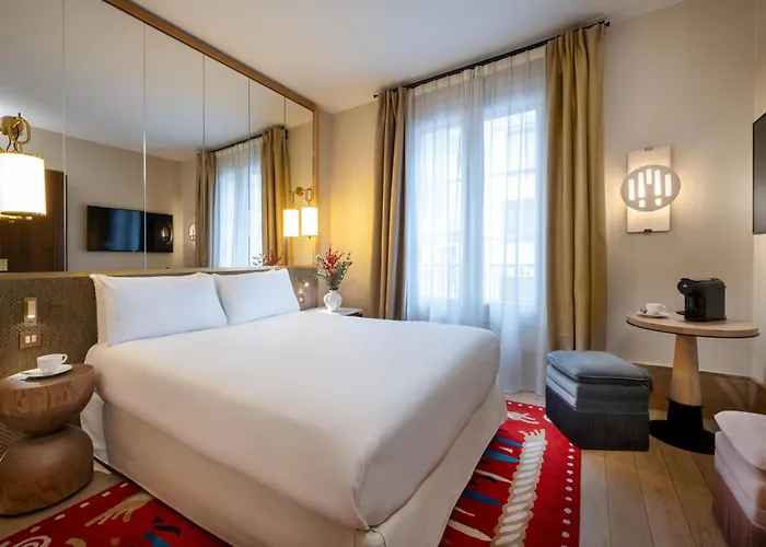 Le Belgrand Champs Elysees, Tapestry By Hilton 4*